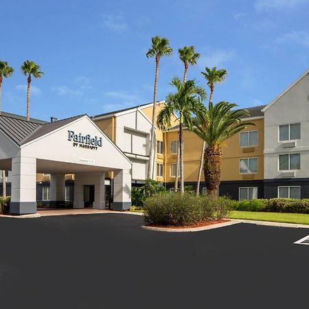 Fairfield Inn & Suites By Marriott Fort Myers Cape Coral Cypress Lake Buitenkant foto